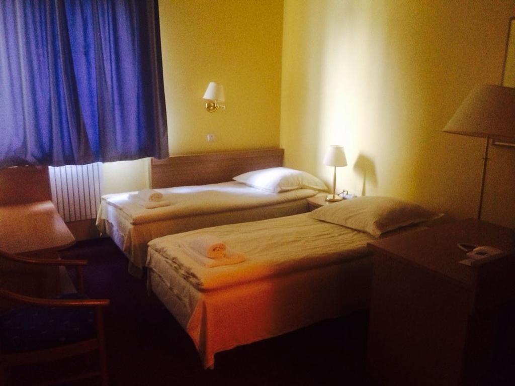 Rezydencja Parkowa Hotel Warsaw Bilik gambar