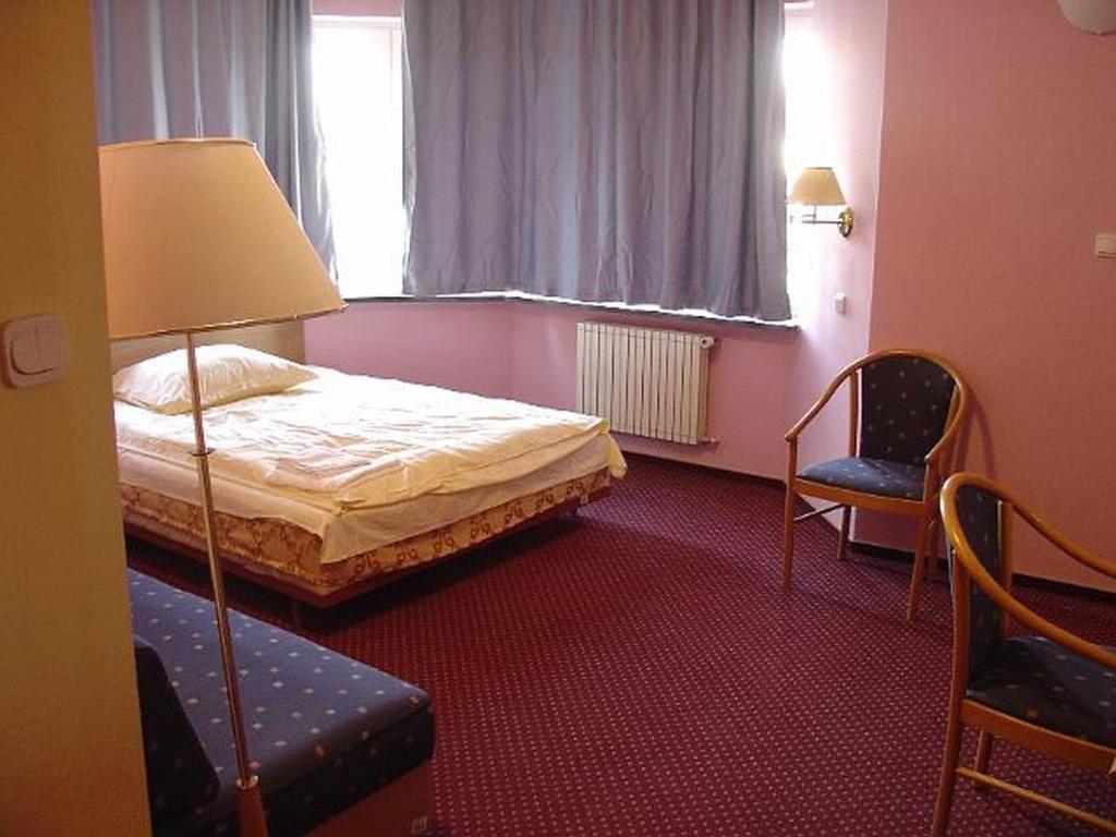 Rezydencja Parkowa Hotel Warsaw Bilik gambar